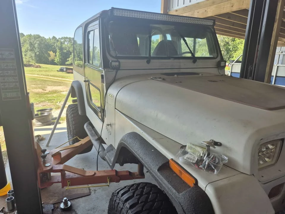 1994 Jeep YJ Wrangler - Image 5 of 9