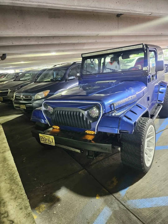 1994 Jeep YJ Wrangler - Image 5 of 5