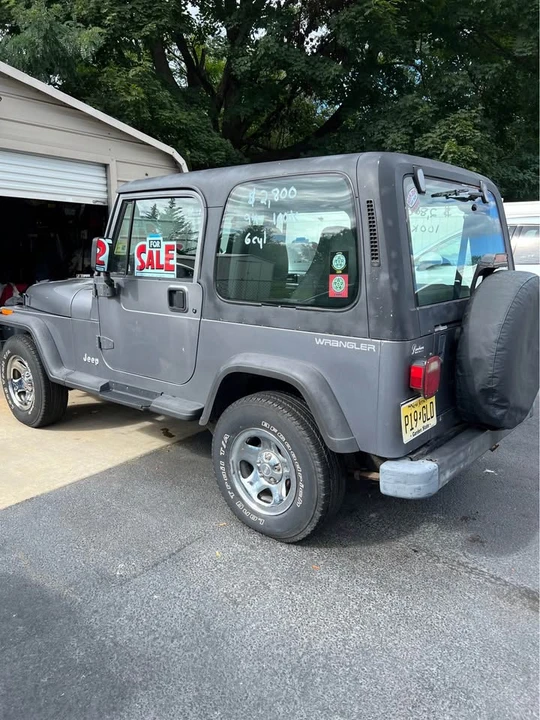 1994 Jeep YJ Wrangler - Image 5 of 20