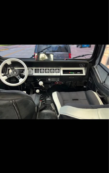 1994 Jeep YJ Wrangler - Image 10 of 10