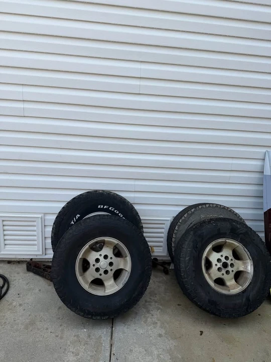 1994 Jeep YJ Wrangler - Image 8 of 9