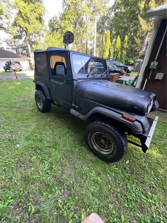 1994 Jeep YJ Wrangler - Image 5 of 5