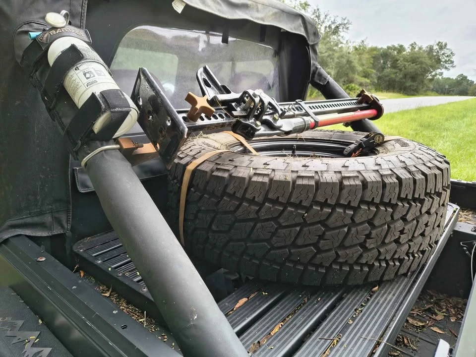 1994 Jeep YJ Wrangler - Image 4 of 11