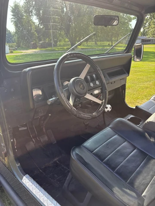 1994 Jeep YJ Wrangler - Image 7 of 11