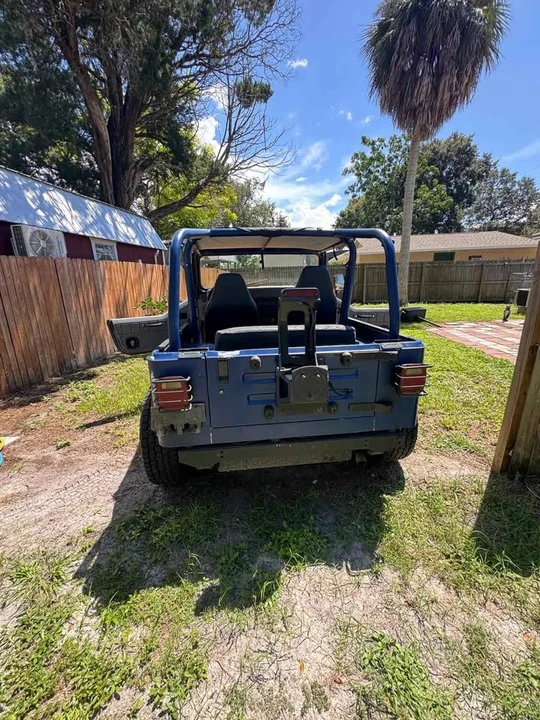 1994 Jeep YJ Wrangler - Image 5 of 8