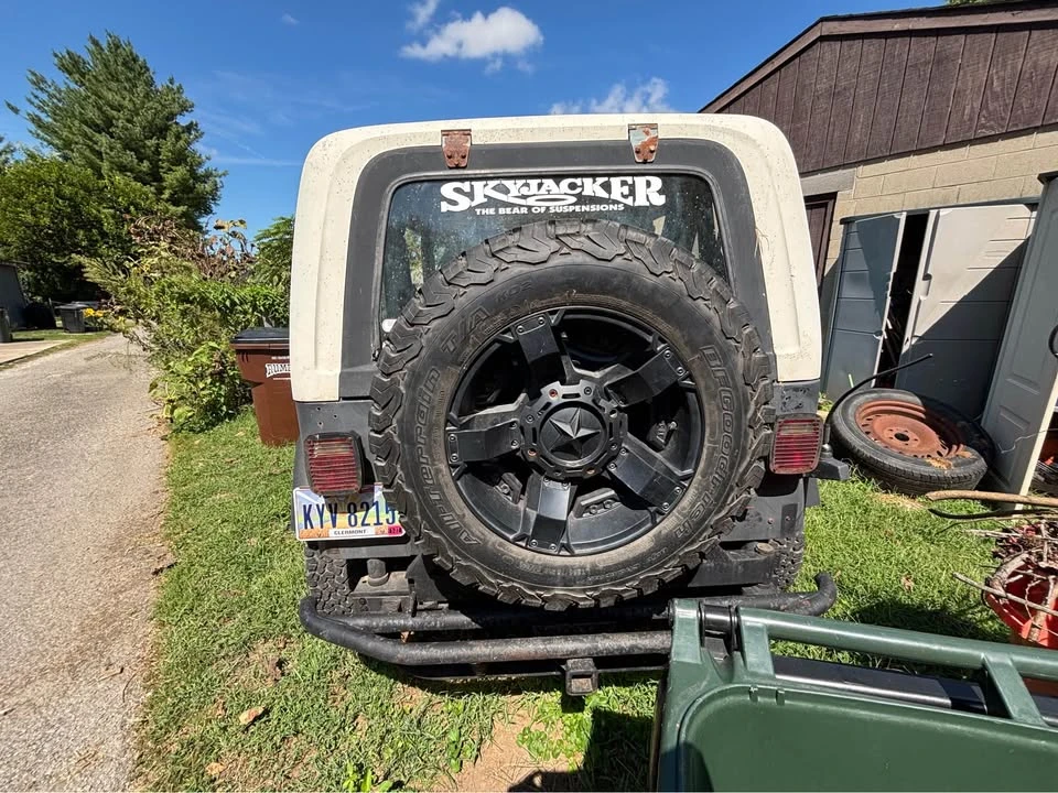 1994 Jeep YJ Wrangler - Image 4 of 13