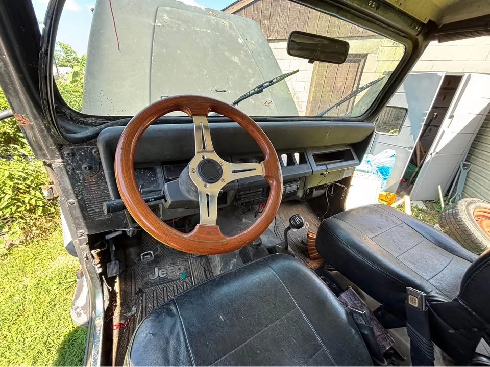 1994 Jeep YJ Wrangler - Image 5 of 13