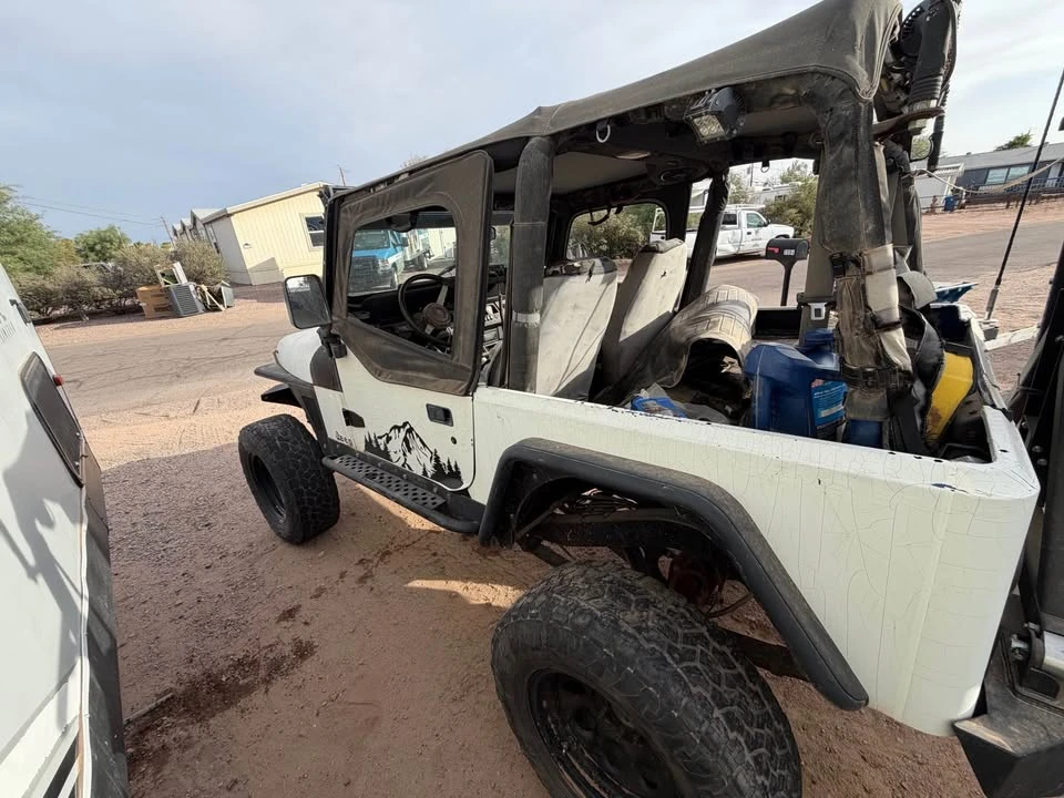 1994 Jeep YJ Wrangler - Image 5 of 7