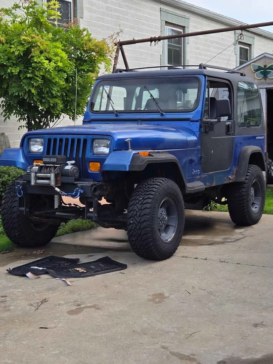1994 Jeep YJ Wrangler - Image 9 of 9