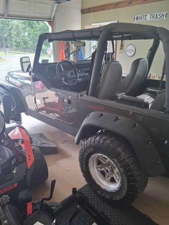 1994 Jeep YJ Wrangler - Image 3 of 3