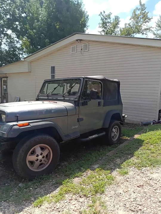 1994 Jeep YJ Wrangler - Image 3 of 3