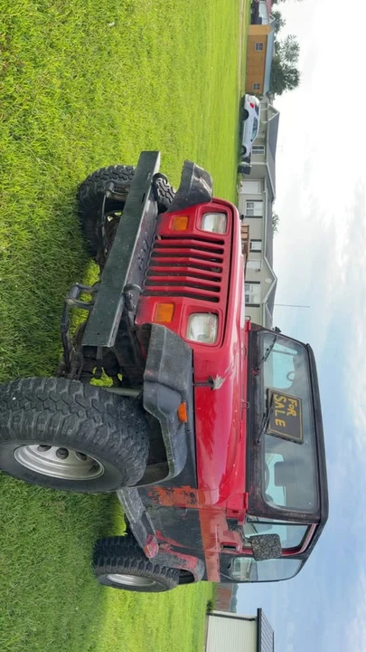 1994 Jeep YJ Wrangler - Image 2 of 11