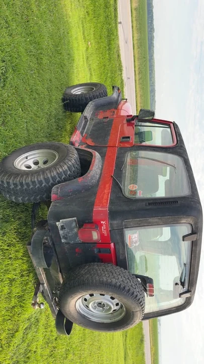1994 Jeep YJ Wrangler - Image 3 of 11