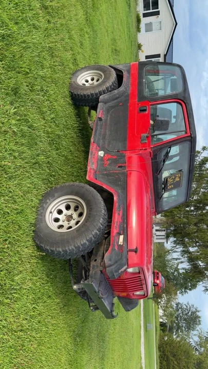 1994 Jeep YJ Wrangler - Image 5 of 11