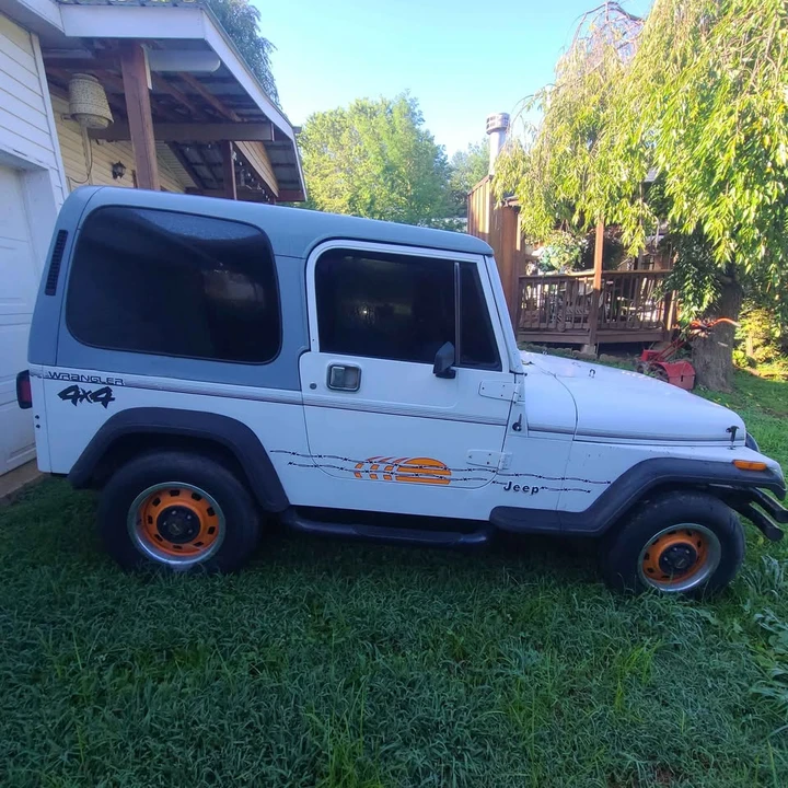 1994 Jeep YJ Wrangler - Image 2 of 11