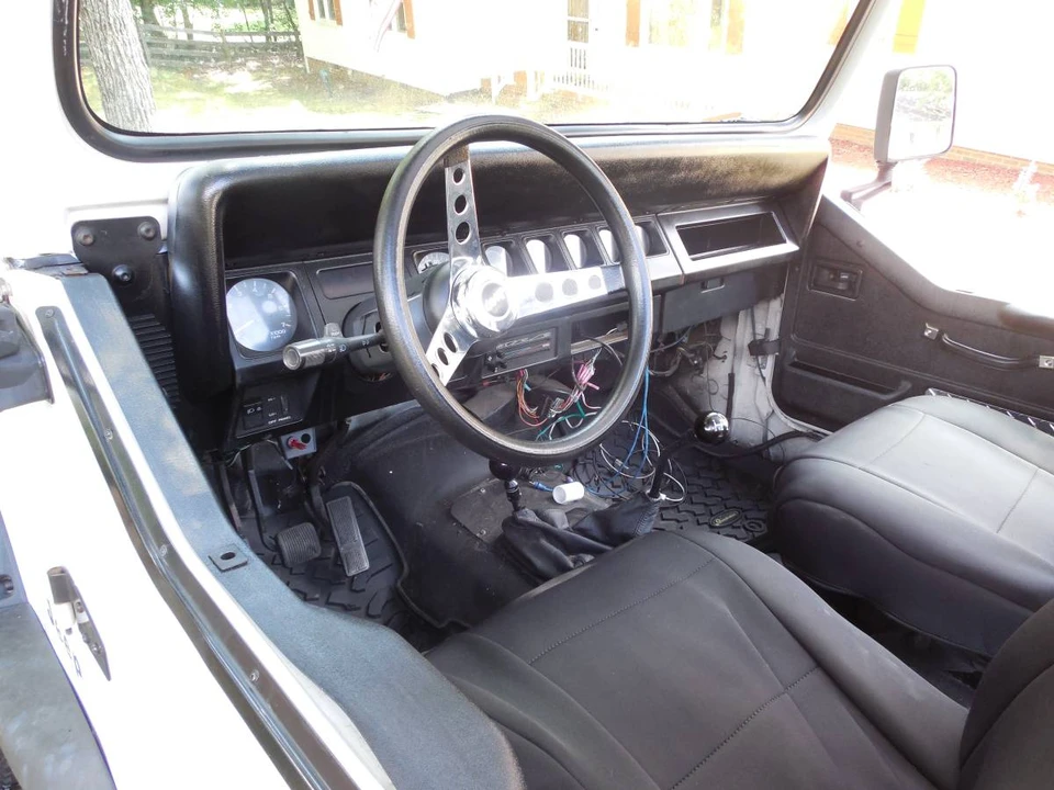 1994 Jeep YJ Wrangler - Image 5 of 24