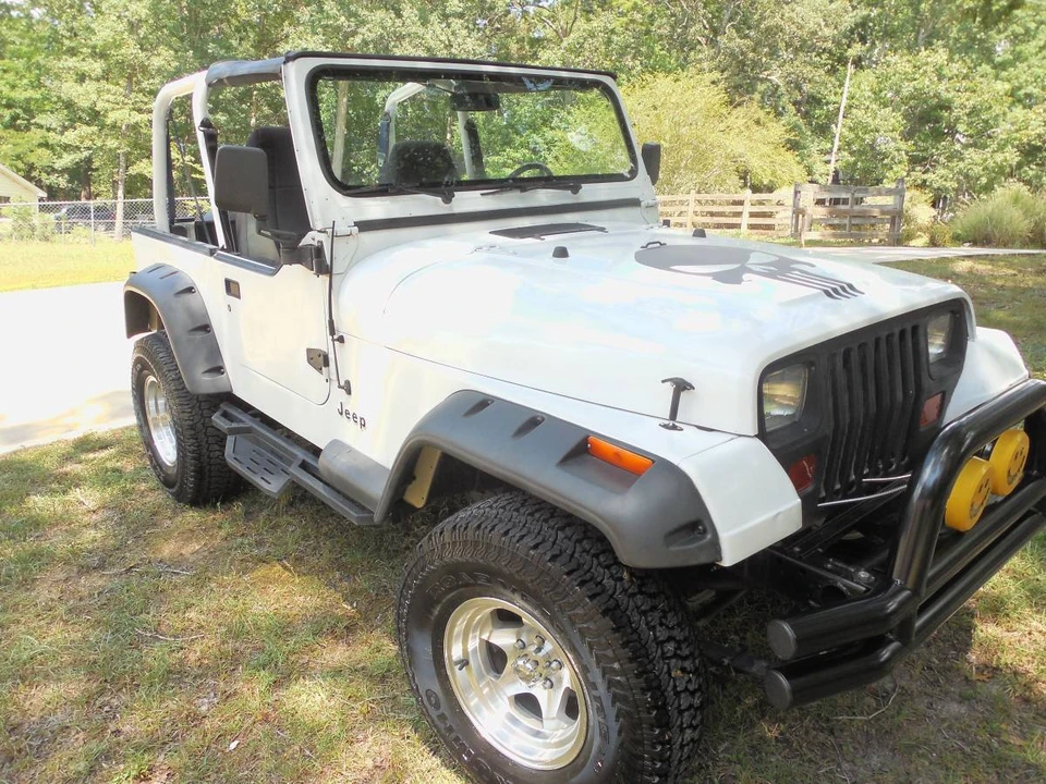 1994 Jeep YJ Wrangler - Image 8 of 24