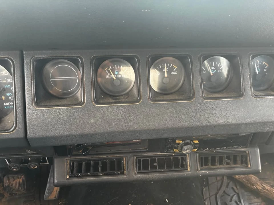 1994 Jeep YJ Wrangler - Image 18 of 19