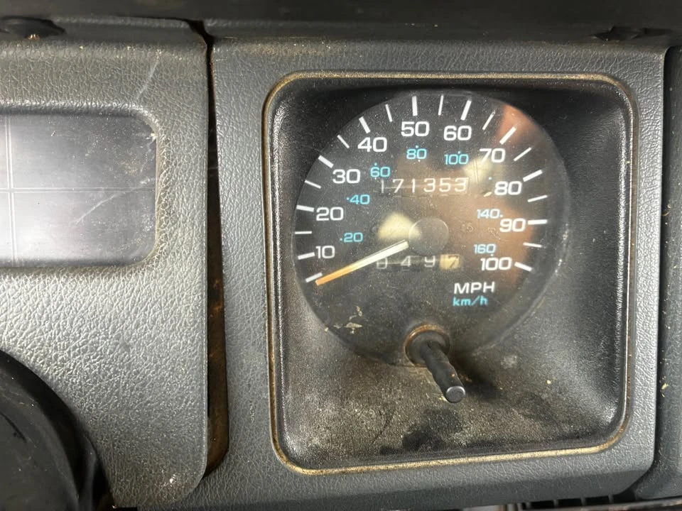 1994 Jeep YJ Wrangler - Image 17 of 19