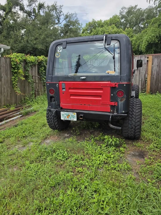 1994 Jeep YJ Wrangler - Image 4 of 10