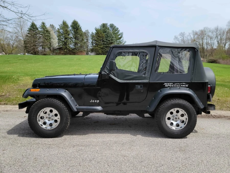 1994 Jeep YJ Wrangler - Image 2 of 17