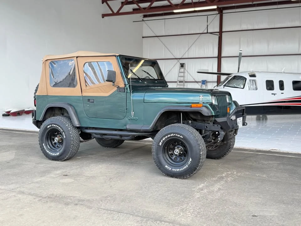 1994 Jeep YJ Wrangler - Image 8 of 15