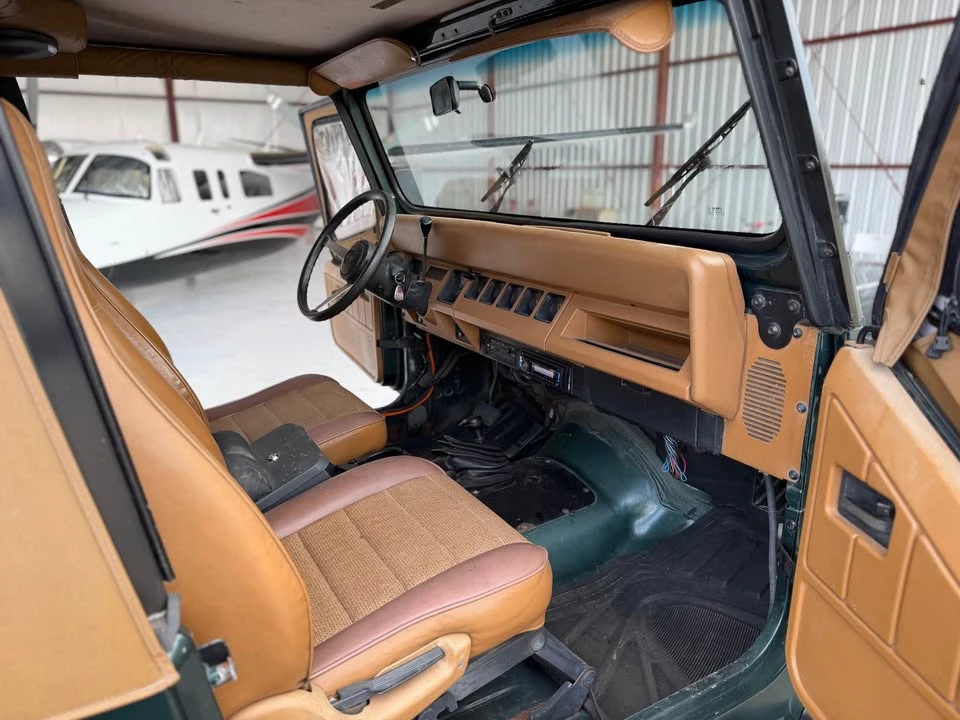 1994 Jeep YJ Wrangler - Image 14 of 15