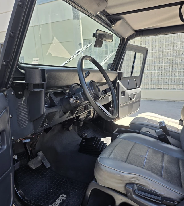 1994 Jeep YJ Wrangler - Image 12 of 24