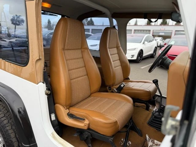 1994 Jeep YJ Wrangler - Image 12 of 23