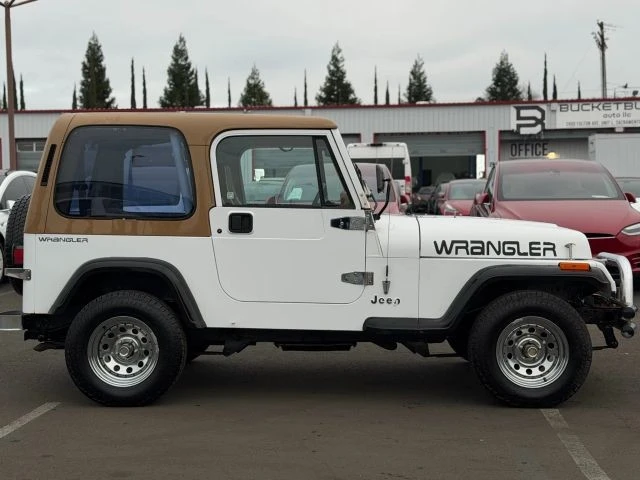 1994 Jeep YJ Wrangler - Image 7 of 23
