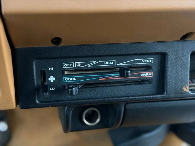 1994 Jeep YJ Wrangler - Image 19 of 23
