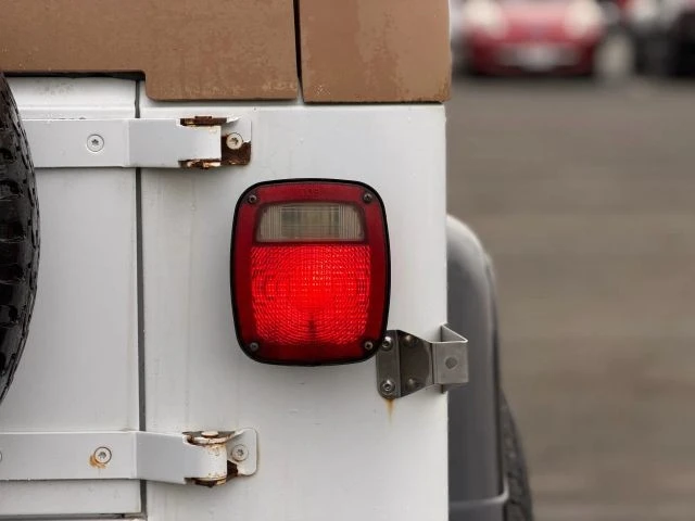 1994 Jeep YJ Wrangler - Image 10 of 23