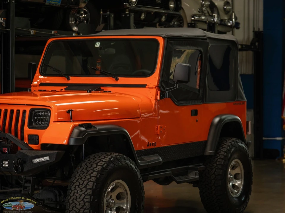 1994 Jeep YJ Wrangler - Image 10 of 21