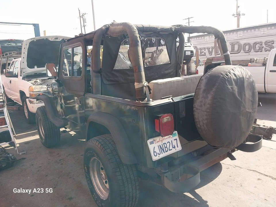 1994 Jeep YJ Wrangler - Image 8 of 8