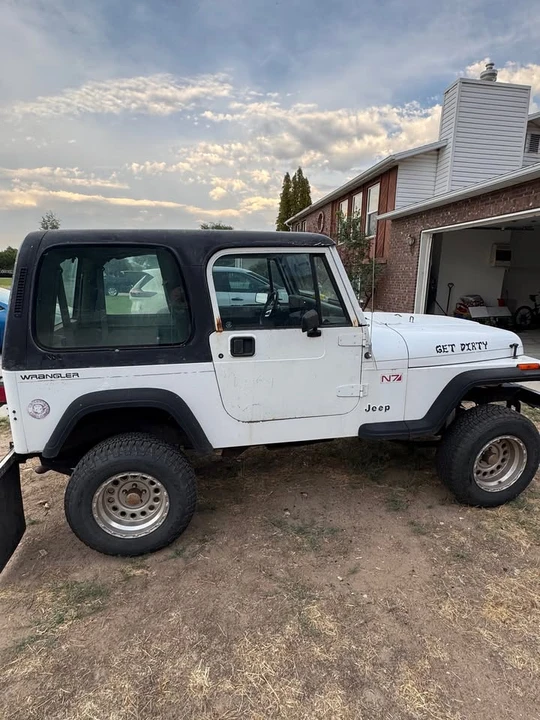 1994 Jeep YJ Wrangler - Image 2 of 9