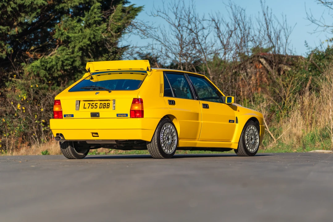 1994 Lancia Delta 1st Gen - Image 16 of 31