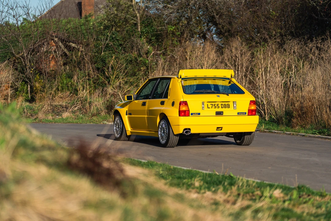 1994 Lancia Delta 1st Gen - Image 25 of 31