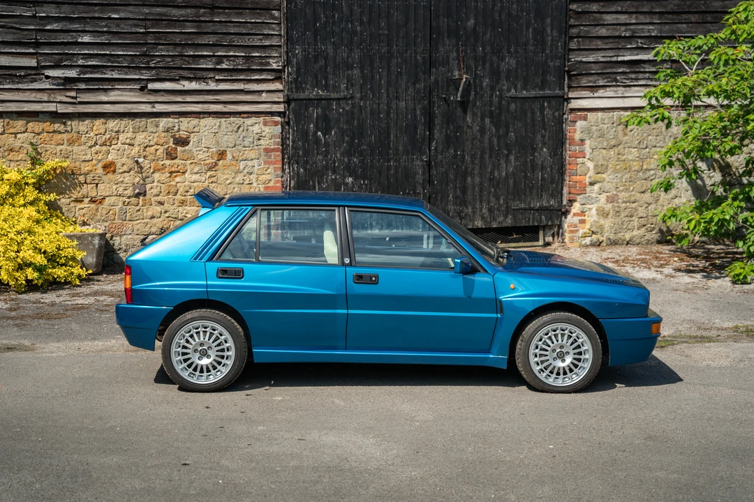 1994 Lancia Delta 1st Gen - Image 14 of 31