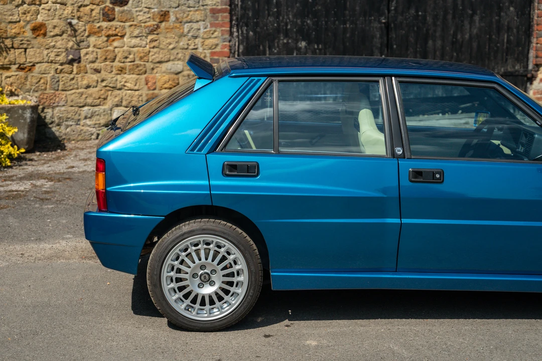 1994 Lancia Delta 1st Gen - Image 15 of 31