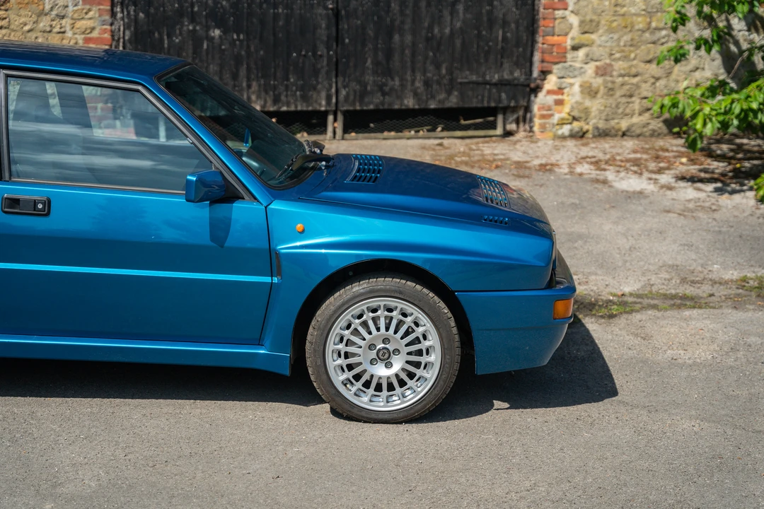 1994 Lancia Delta 1st Gen - Image 16 of 31