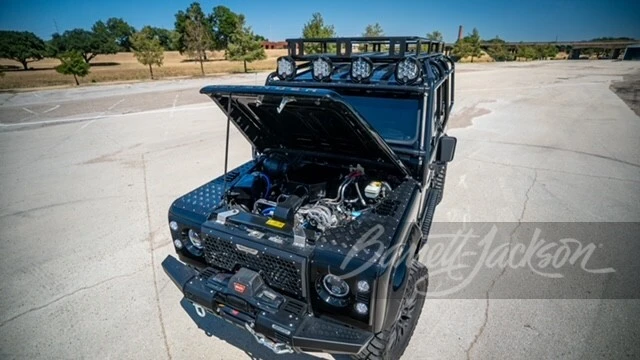 1994 Land Rover Defender 110 - Image 8 of 31
