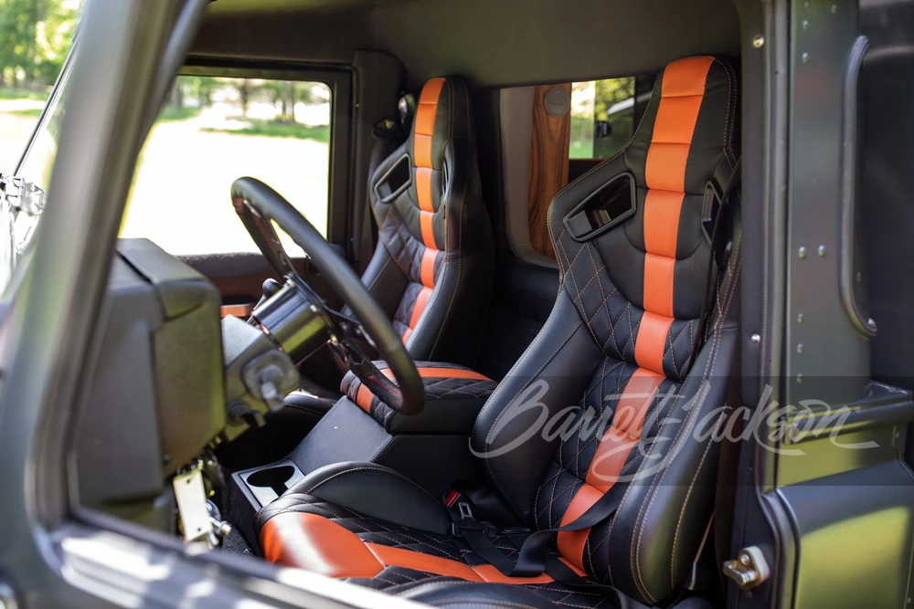 1994 Land Rover Defender 110 - Image 4 of 31