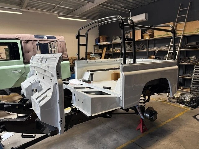 1994 Land Rover Defender 90 - Image 7 of 12