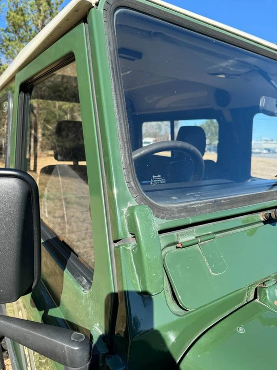 1994 Land Rover Defender 90 - Image 12 of 23