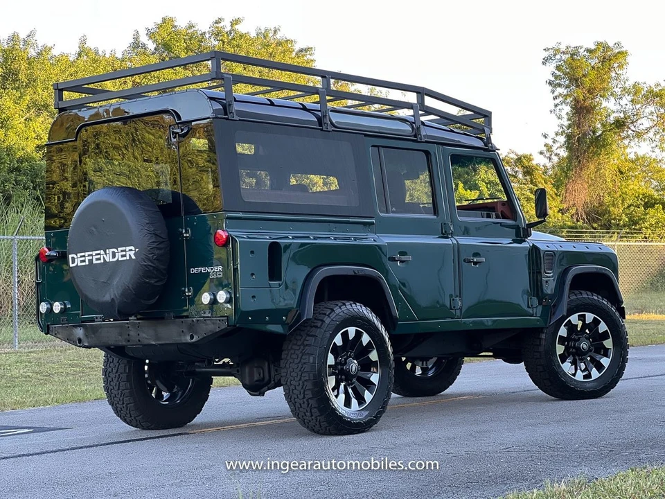 1994 Land Rover Defender 110 - Image 2 of 21