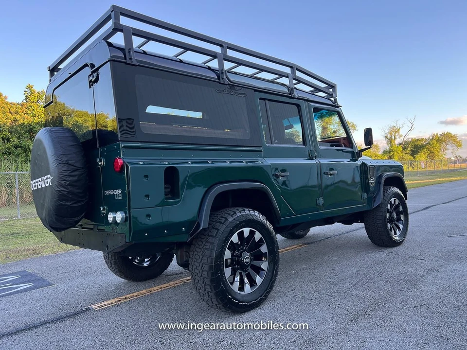 1994 Land Rover Defender 110 - Image 5 of 21
