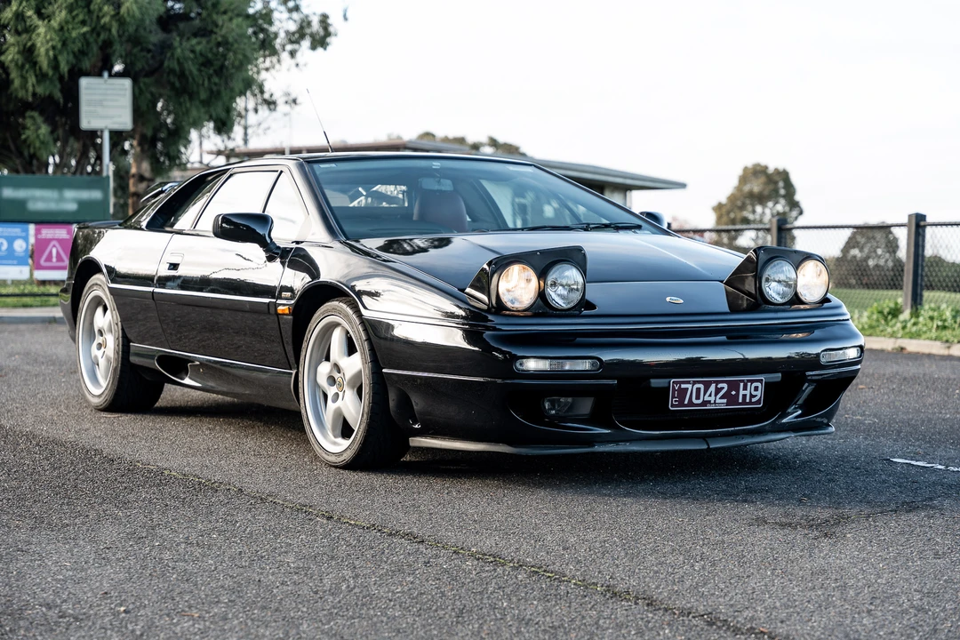 1994 Lotus Esprit Series 4 - Image 4 of 31