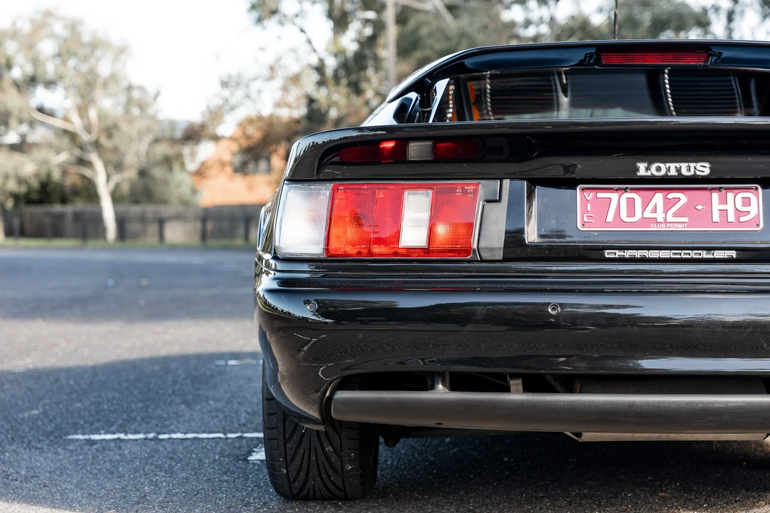1994 Lotus Esprit Series 4 - Image 26 of 31