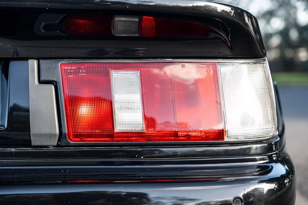 1994 Lotus Esprit Series 4 - Image 31 of 31