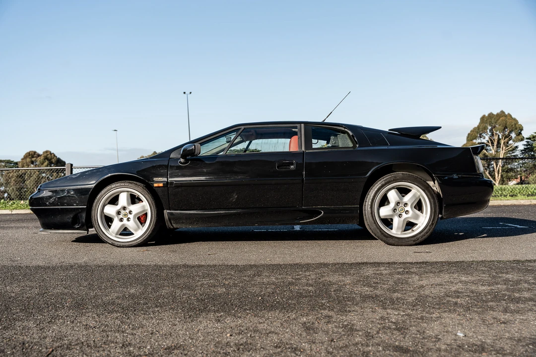1994 Lotus Esprit Series 4 - Image 9 of 31